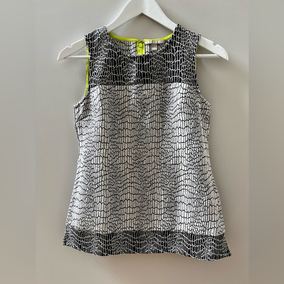 Banana Republic structured top, size 0. - Picture 1 of 7